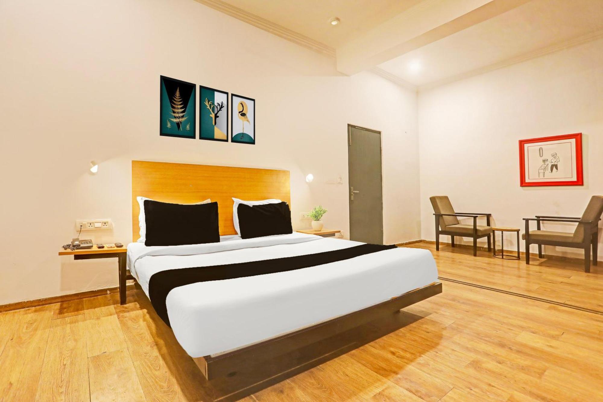 Super Townhouse Vijay Khand Gomti Nagar Lakhnau Kültér fotó